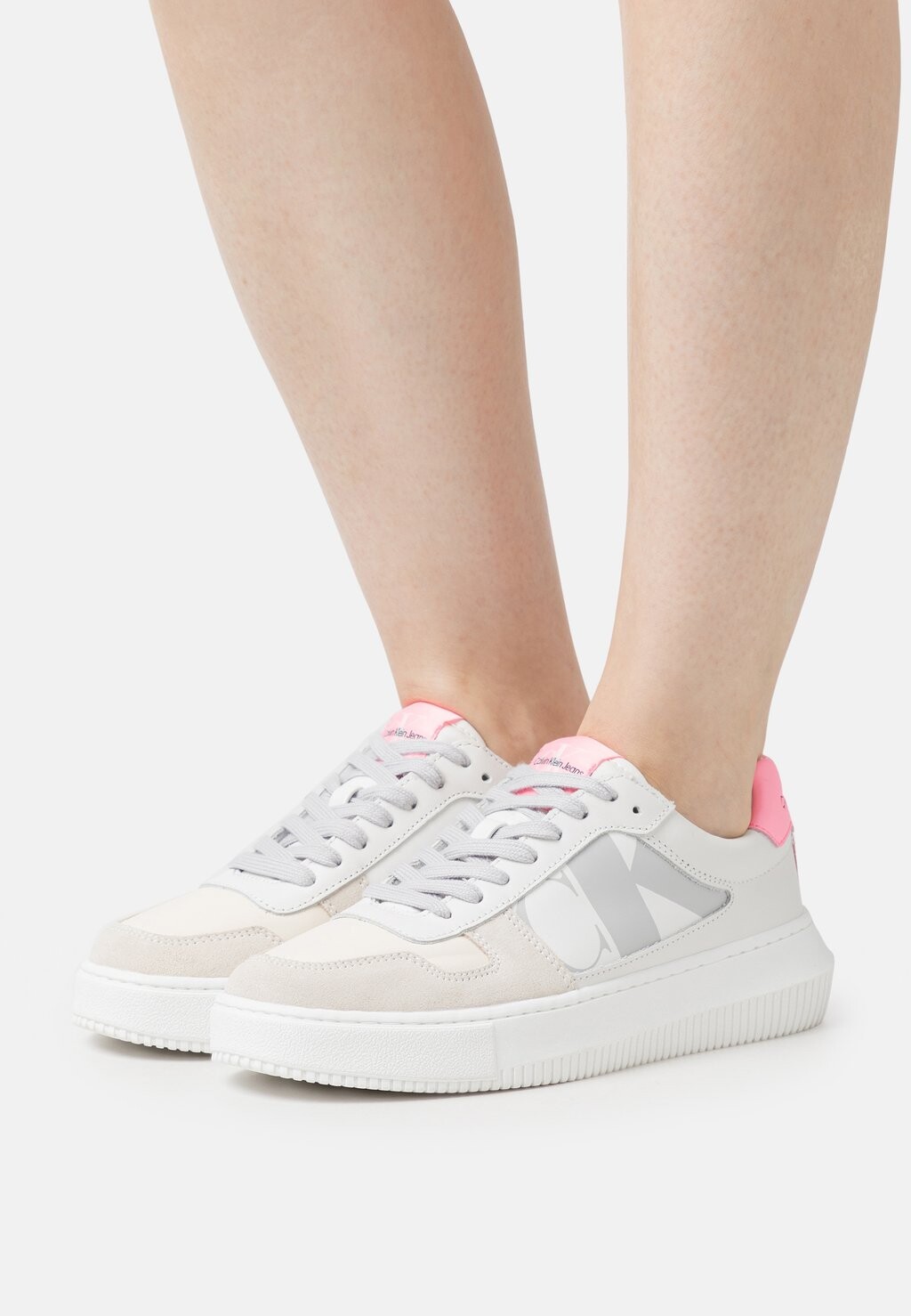 

Кроссовки Calvin Klein Jeans CHUNKY CUPSOLE LACEUP, цвет bright white/creamy white