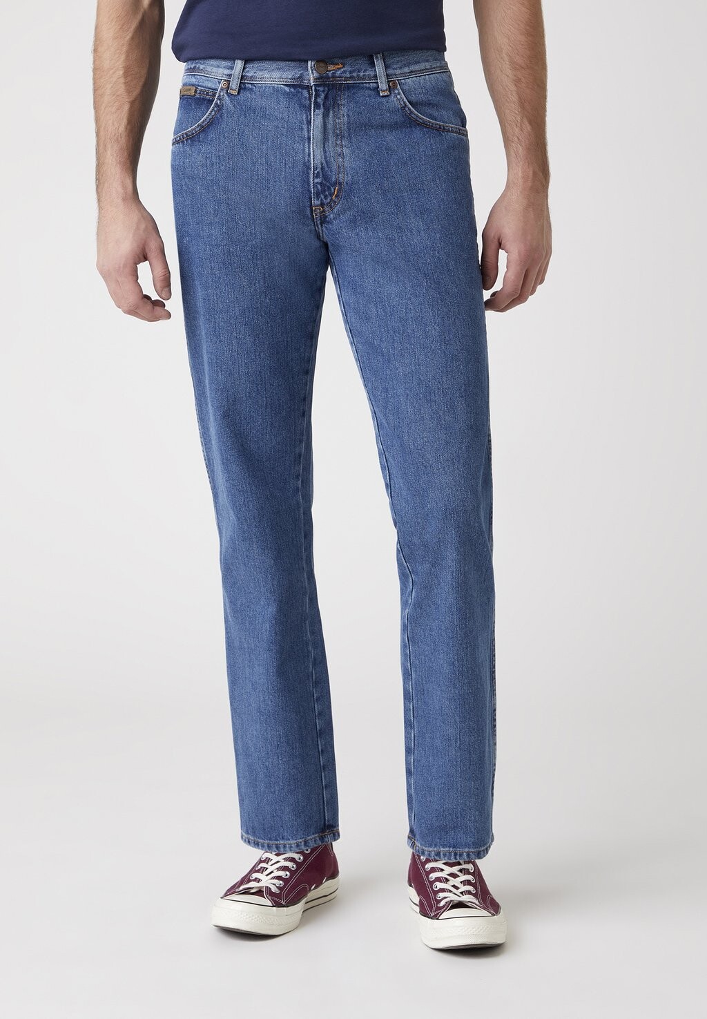 

Джинсы прямого кроя Wrangler