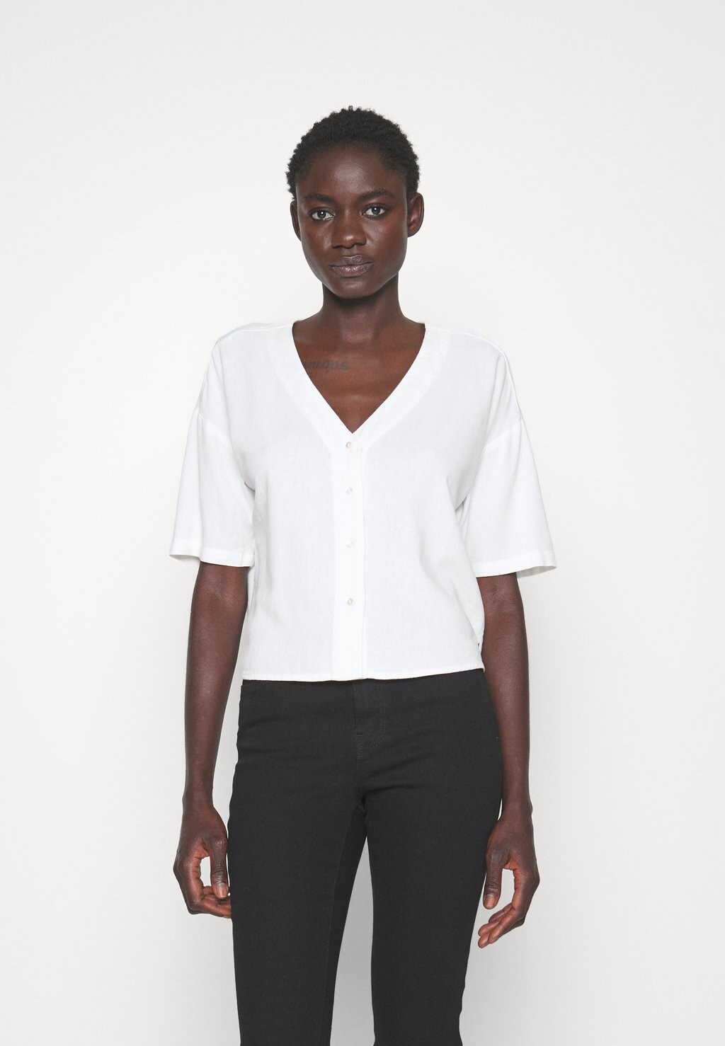

Блузка Vero Moda