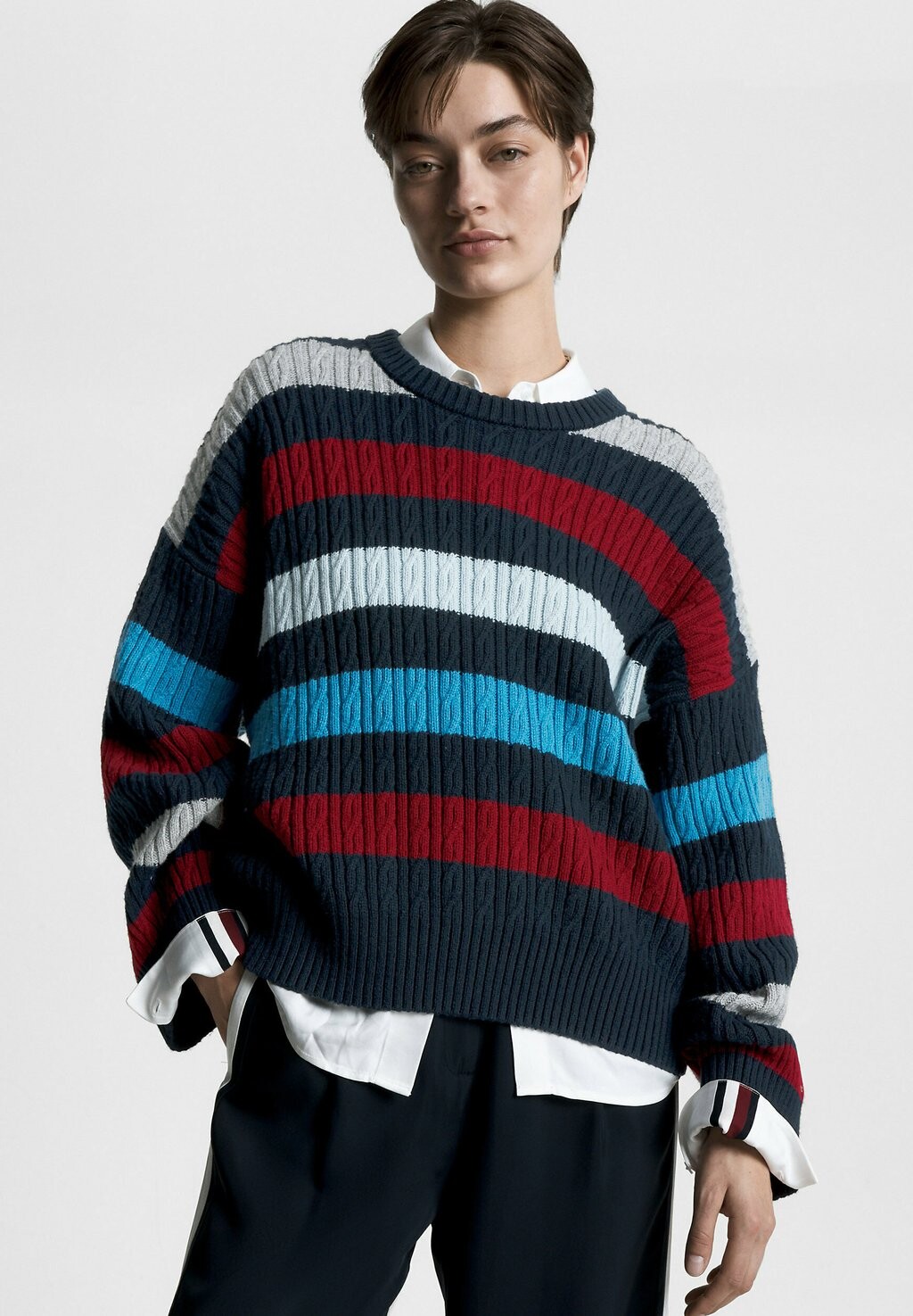 

Свитер Tommy Hilfiger, синий