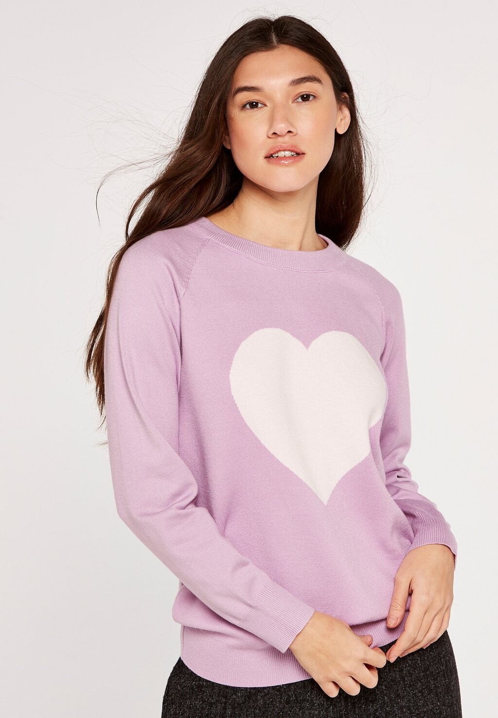 

Вязаный свитер STATEMENT HEART Apricot, цвет lilac