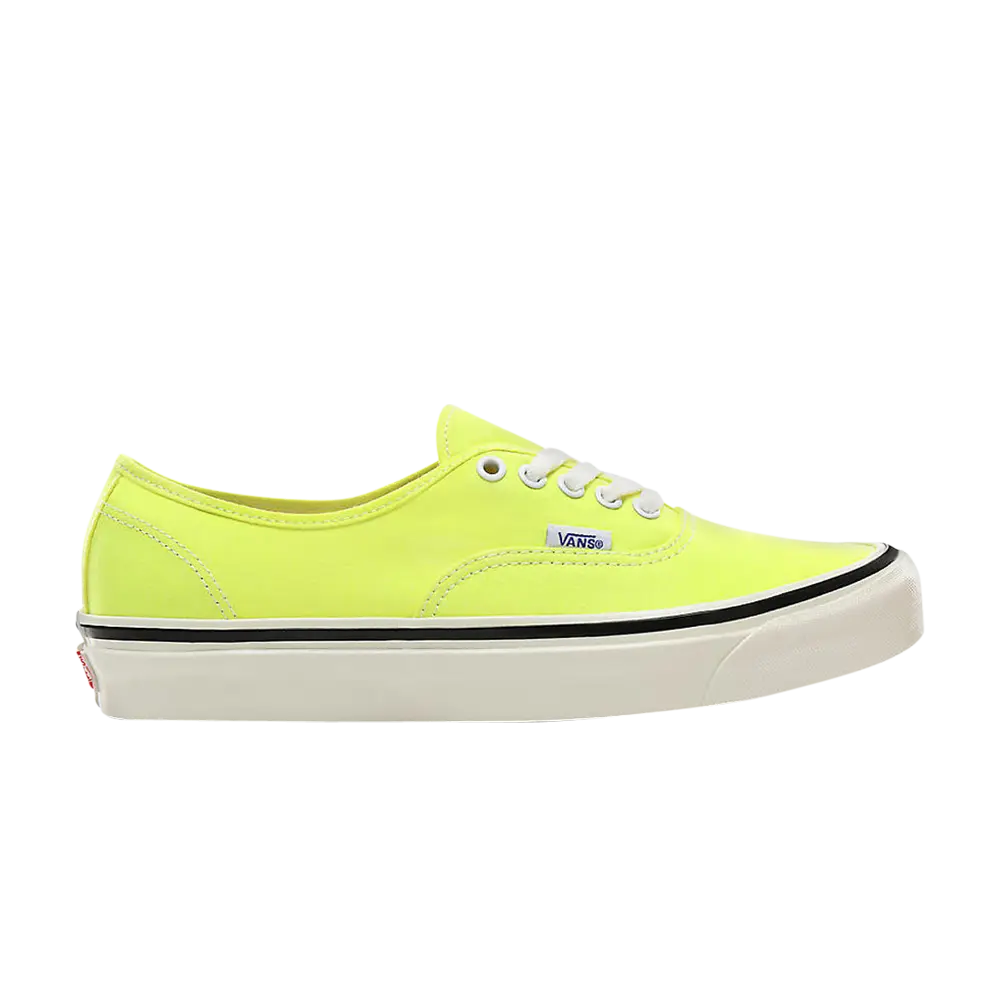 

Кроссовки Authentic 44 DX Vans, желтый