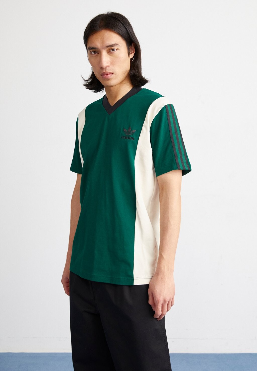 

Футболка с принтом Archive Tee adidas Originals, цвет collegiate green