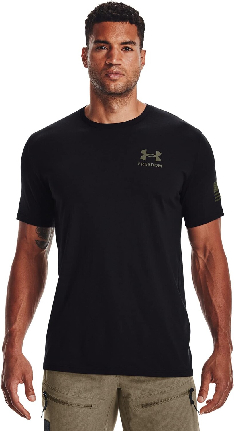 

Новая футболка с флагом свободы Under Armour, цвет Black/Marine OD Green