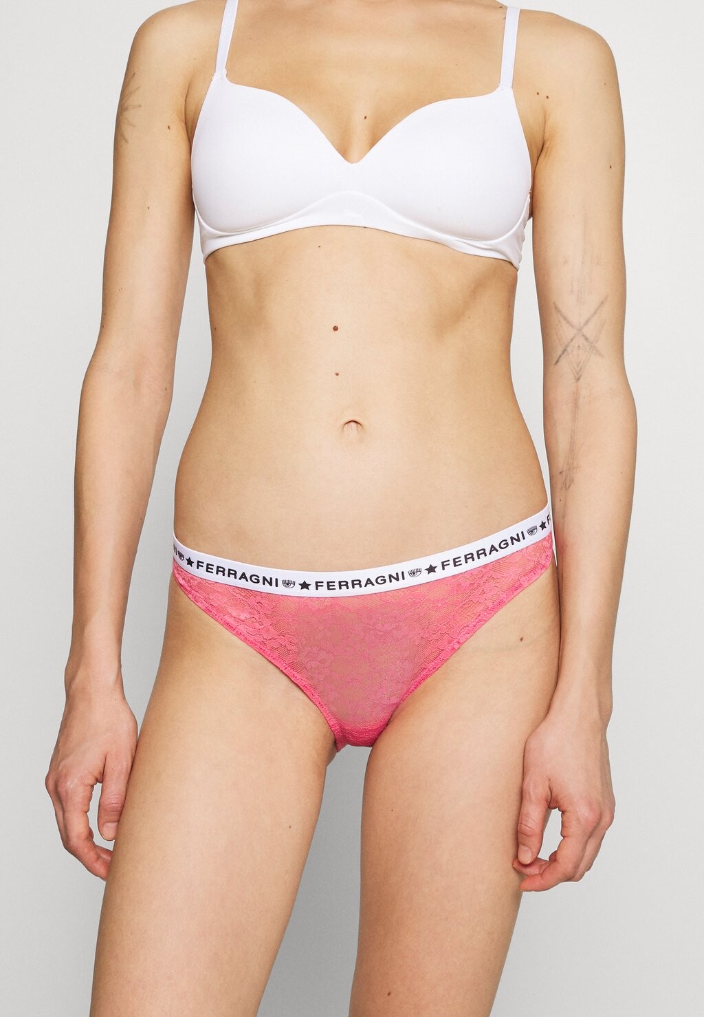 

Трусы BRIEF CHIARA FERRAGNI, розовый