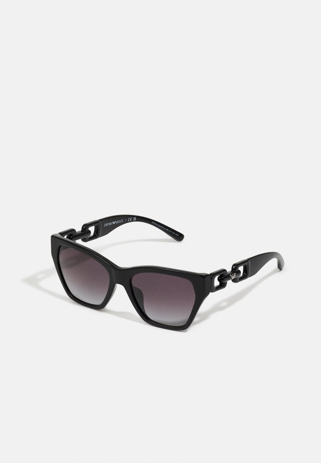 

Солнцезащитные очки Emporio Armani