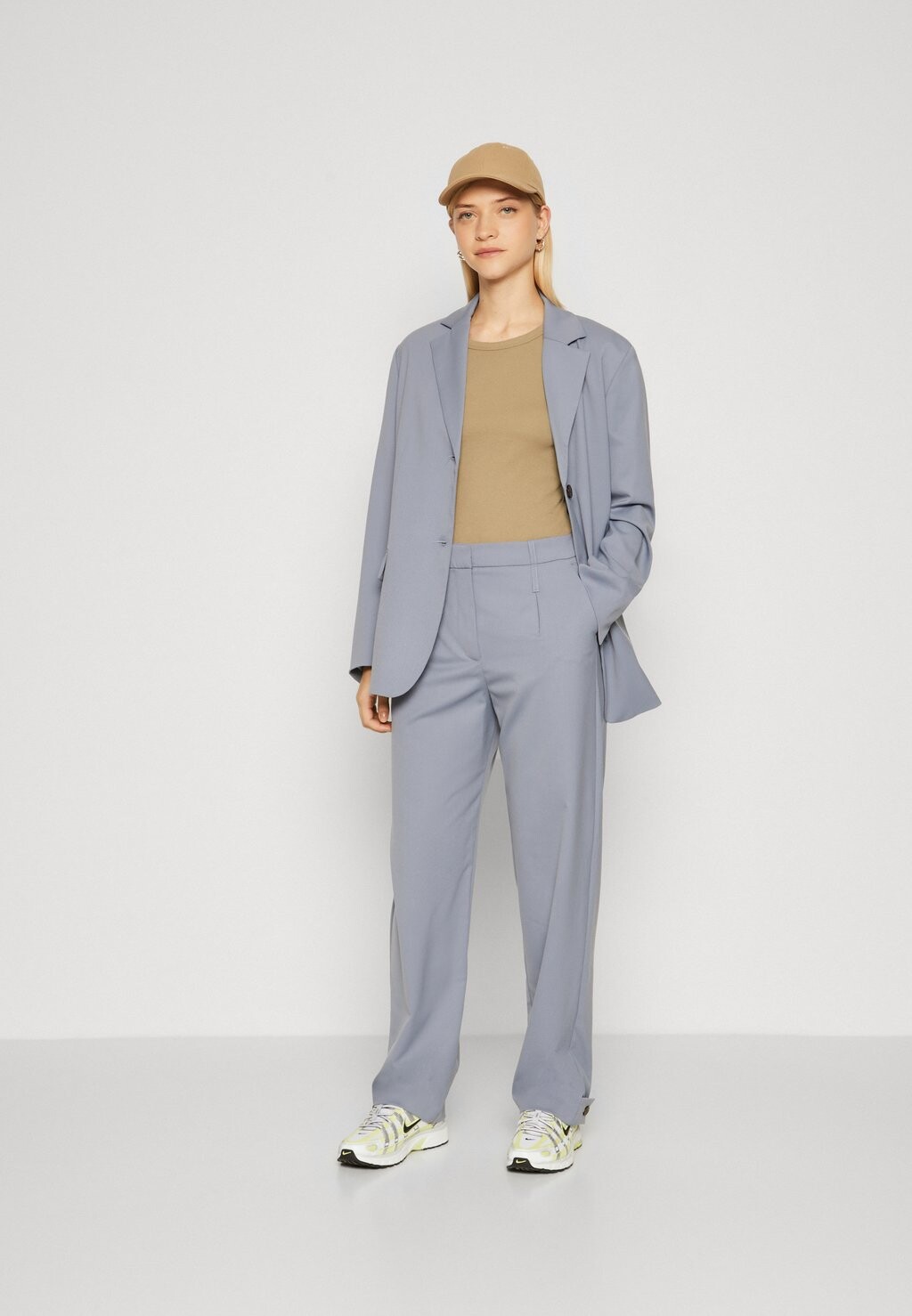 

Брюки SALUZ TROUSERS Samsøe Samsøe, бежевый