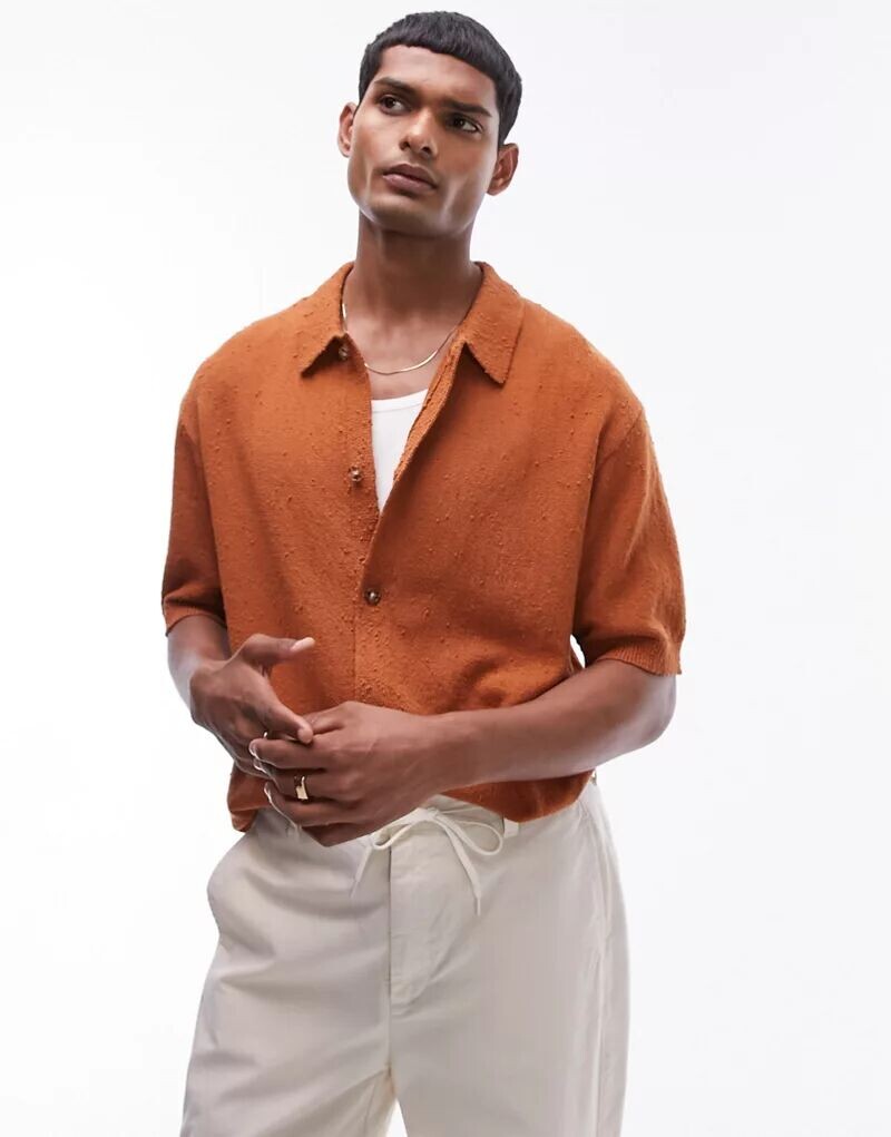 

Ржаво-красная текстурированная трикотажная рубашка на пуговицах Topman