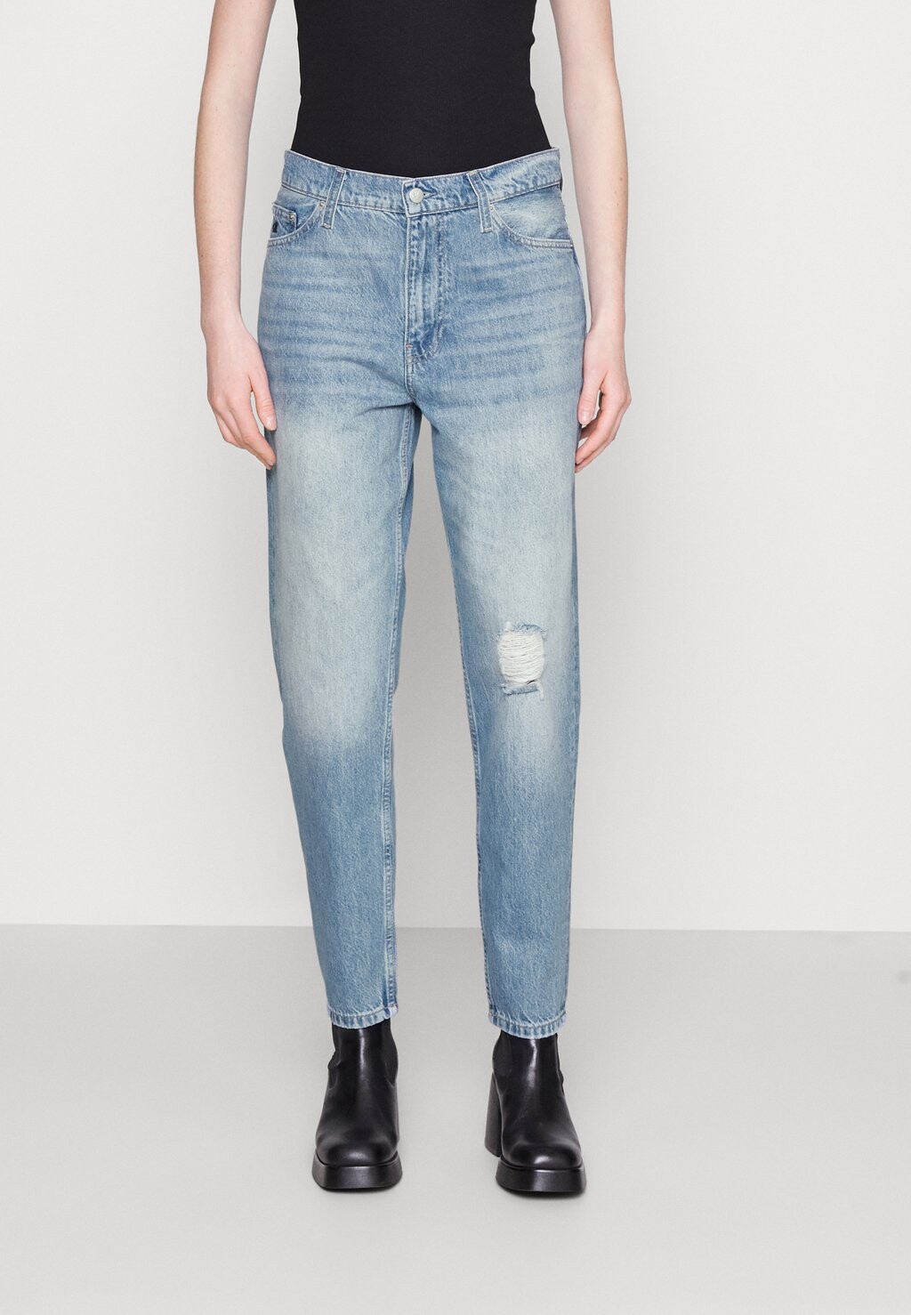 

Джинсы свободного кроя Calvin Klein Jeans