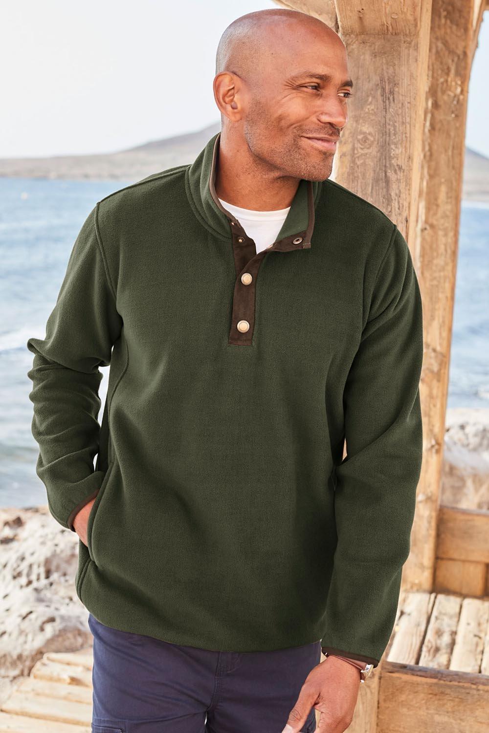 Пуловер из переработанного микрофлиса Cotton Traders, зеленый цена и фото