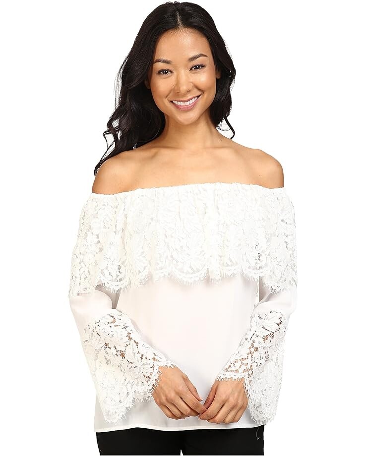 

Блуза Vince Camuto Lace Bell Sleeve Off Shoulder, цвет New Ivory
