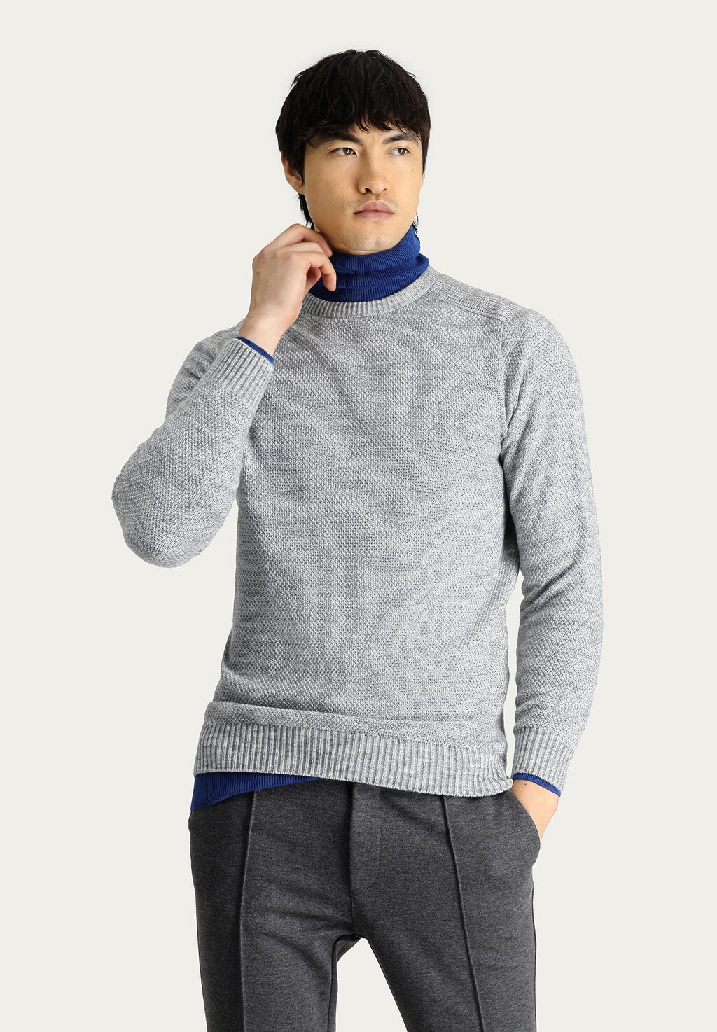 

Вязаный свитер RUNDHALSAUSSCHNITT REGULAR FIT NAHTLOS Kigili, цвет medium grey melange