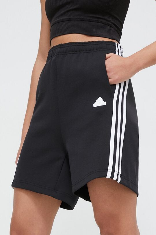 

Шорты adidas, черный