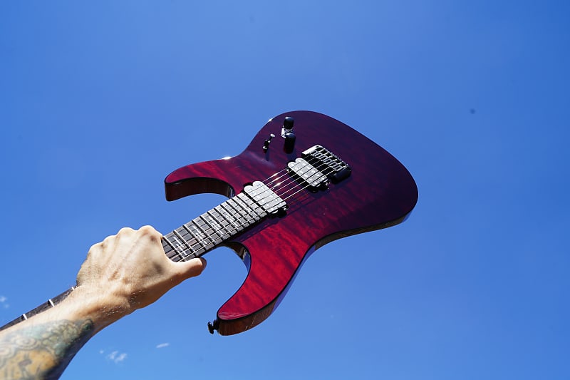 Электрогитара Schecter DIAMOND SERIES Reaper-6 Elite - Blood Burst 6-String Electric Guitar