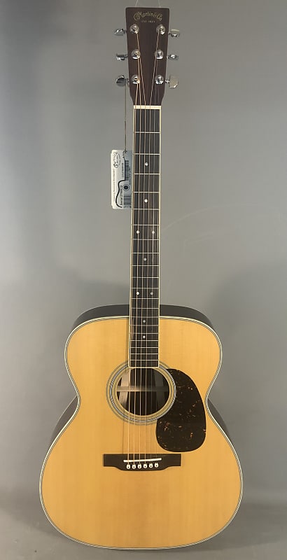Акустическая гитара Martin M-36