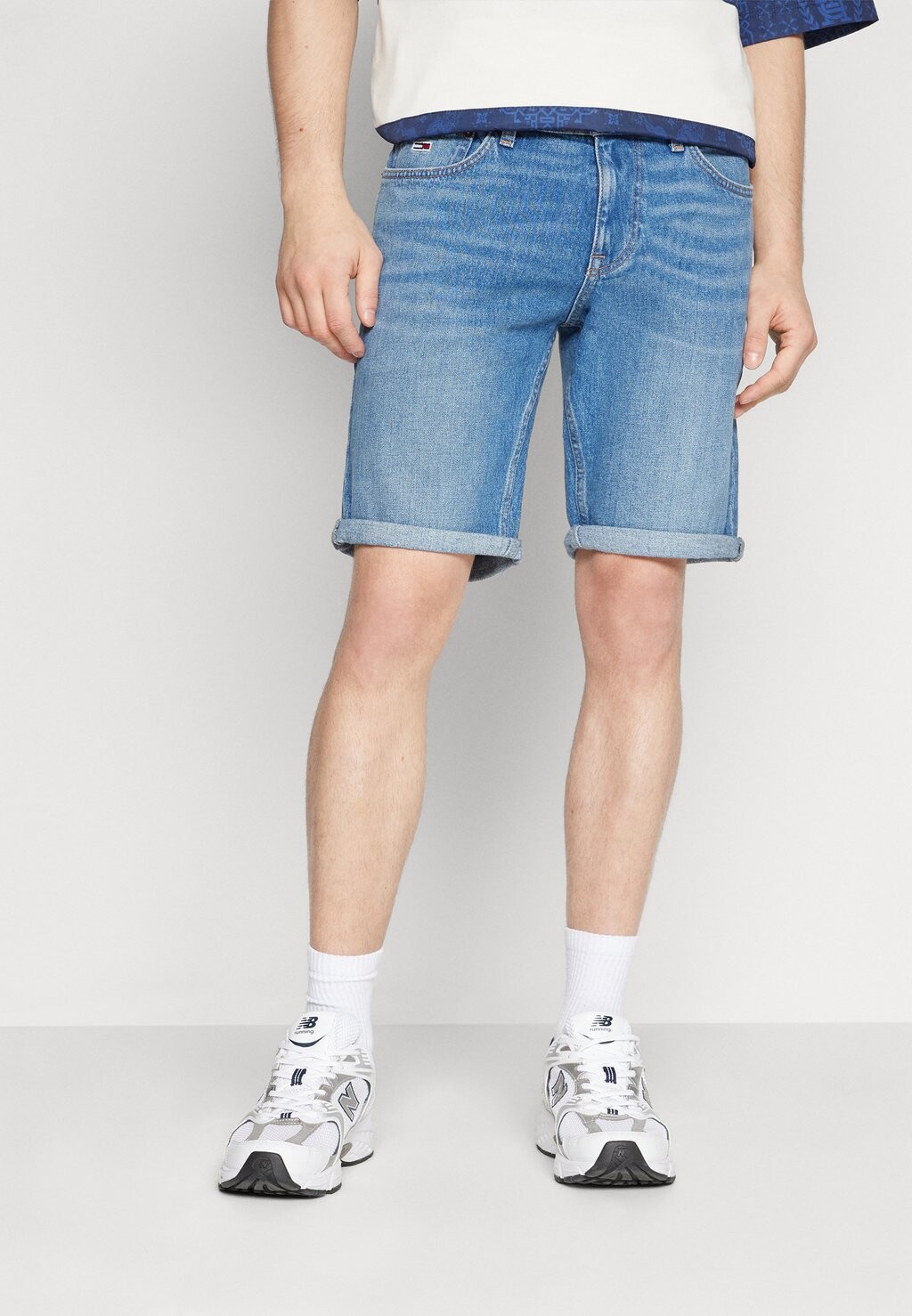 

Джинсовые шорты Tommy Jeans, синий деним