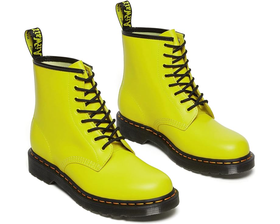Ботинки Dr. Martens 1460 Smooth Leather Boot, цвет Sulphur Yellow Smooth