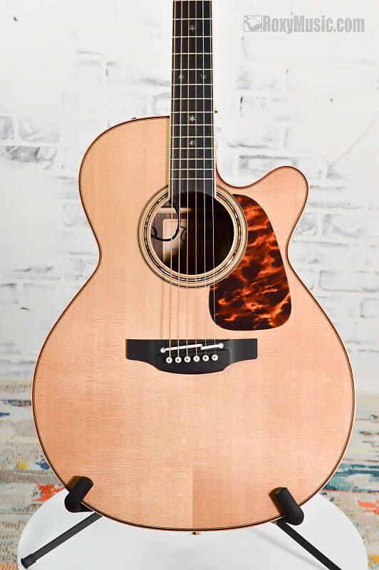 

Акустическая гитара Takamine P7NC Acoustic Electric Guitar Natural w/Case