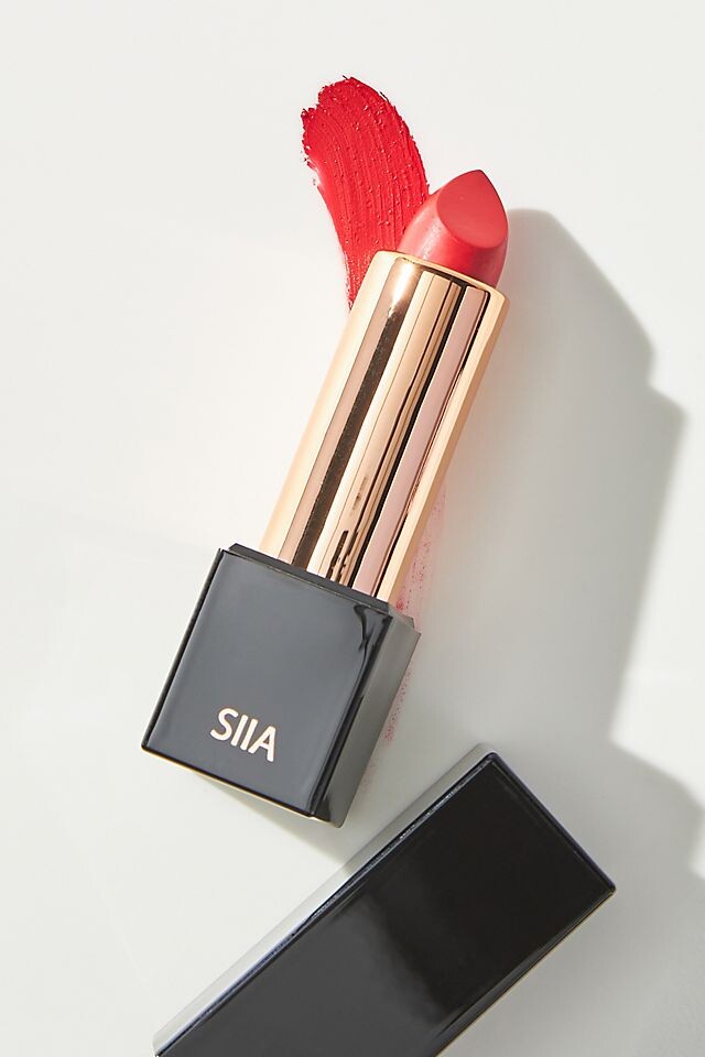 

Губная помада SIIA Cosmetics Change Agent, красный