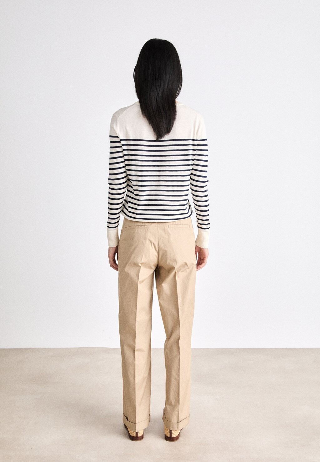 

Брюки Lightweight GANT, хаки