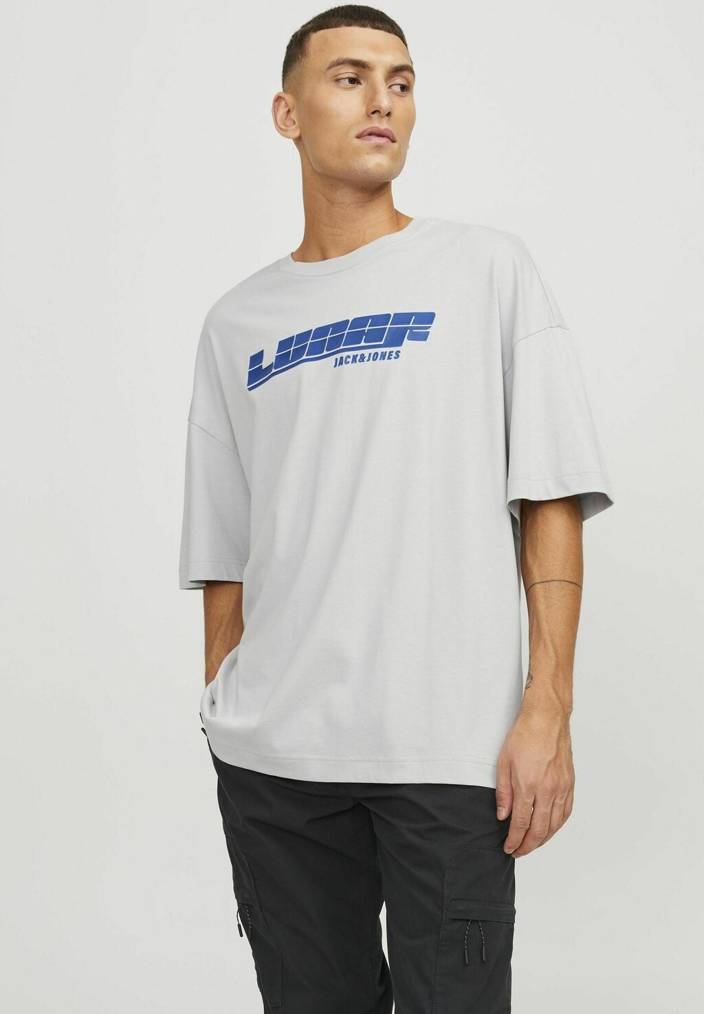 

Футболка с принтом CREW NECK Jack & Jones, цвет high rise