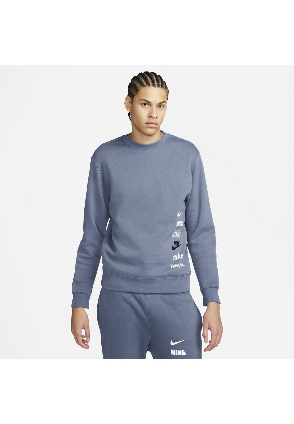 

Толстовка Nike