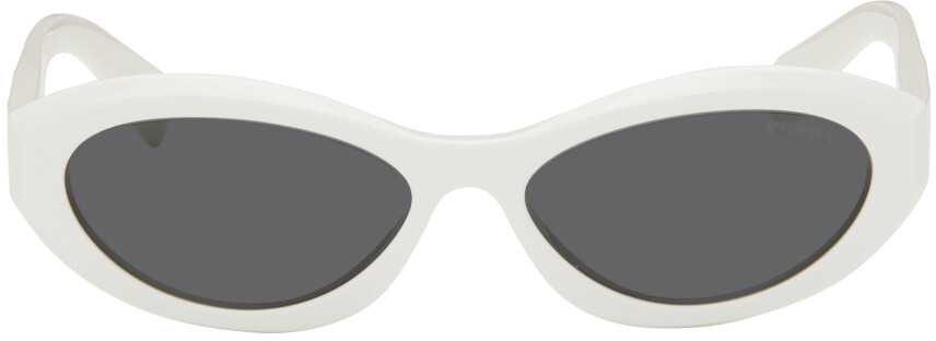 

Белые тонкие овальные солнцезащитные очки Prada Eyewear
