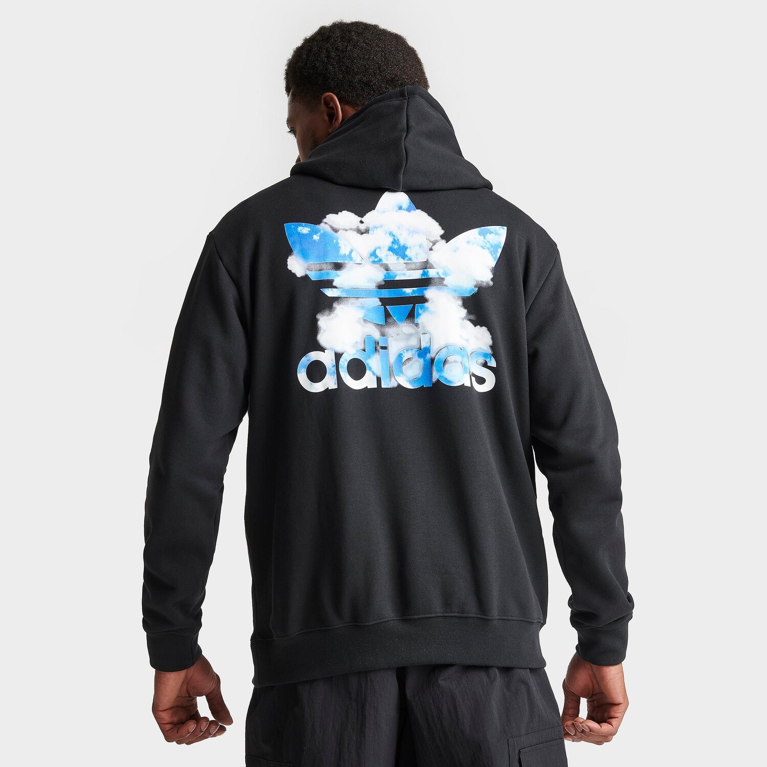 

Мужская худи с рисунком adidas Originals Cloudy Trefoil, черный