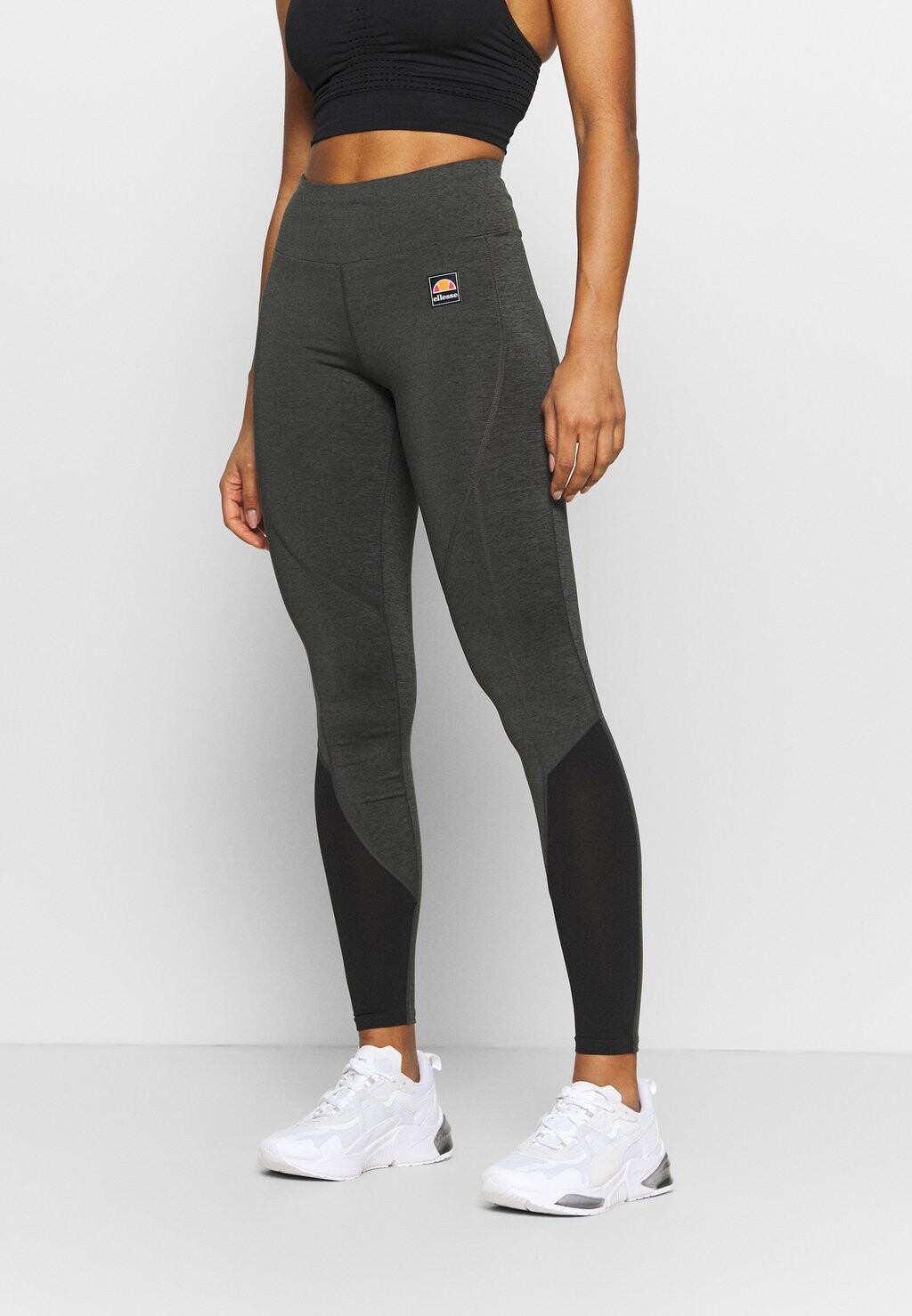 

Тайтсы Ellesse, Серый