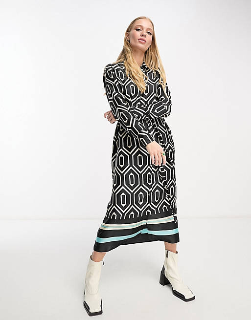 

Черное платье-рубашка миди с длинными рукавами и геопринтом River Island, Черный