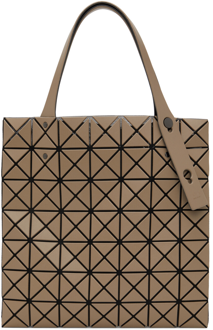 

Светлая сумка-тоут с матовой призмой коричневого цвета BAO BAO ISSEY MIYAKE