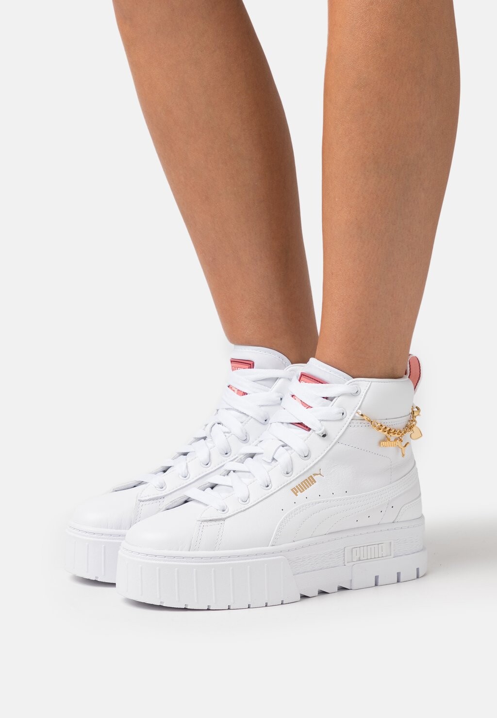 

Высокие кроссовки Puma
