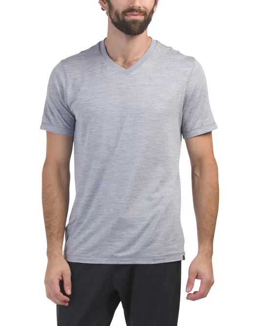 

Базовая футболка на каждый день с V-образным вырезом Gaiam, цвет Sleet Heather