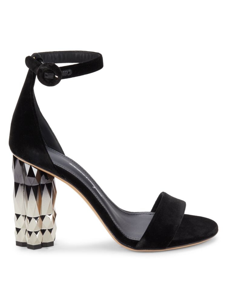 

Сандалии Azalea с ремешками на щиколотке Ferragamo, черный