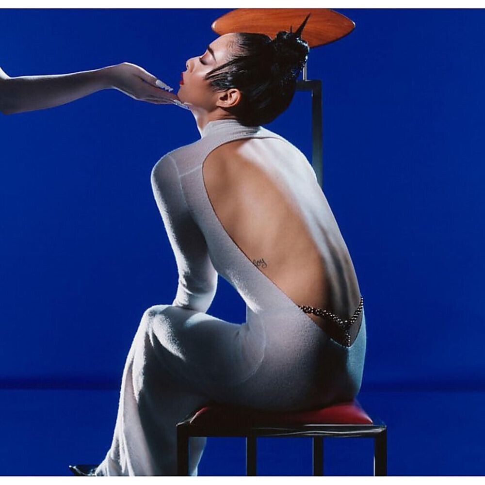 

Виниловая пластинка LP Hold The Girl [Anniversary Edition White/Cobalt Blue Vinyl] - Rina Sawayama