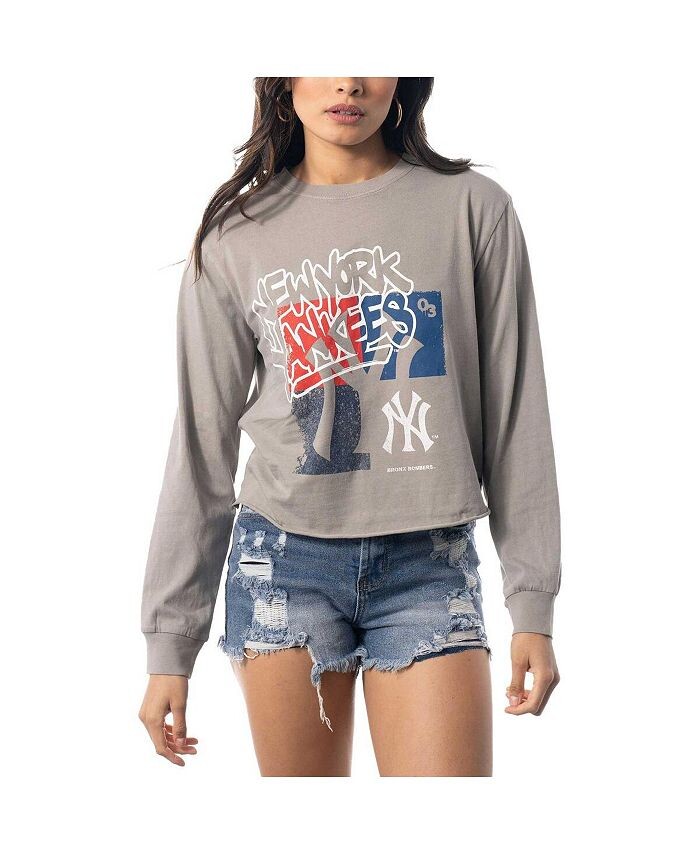 

Женская серая укороченная футболка с длинным рукавом New York Yankees The Wild Collective, серый