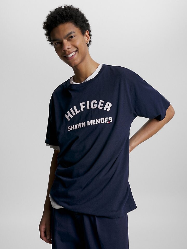 

Футболка с логотипом Tommy Hilfiger X Shawn Mendes