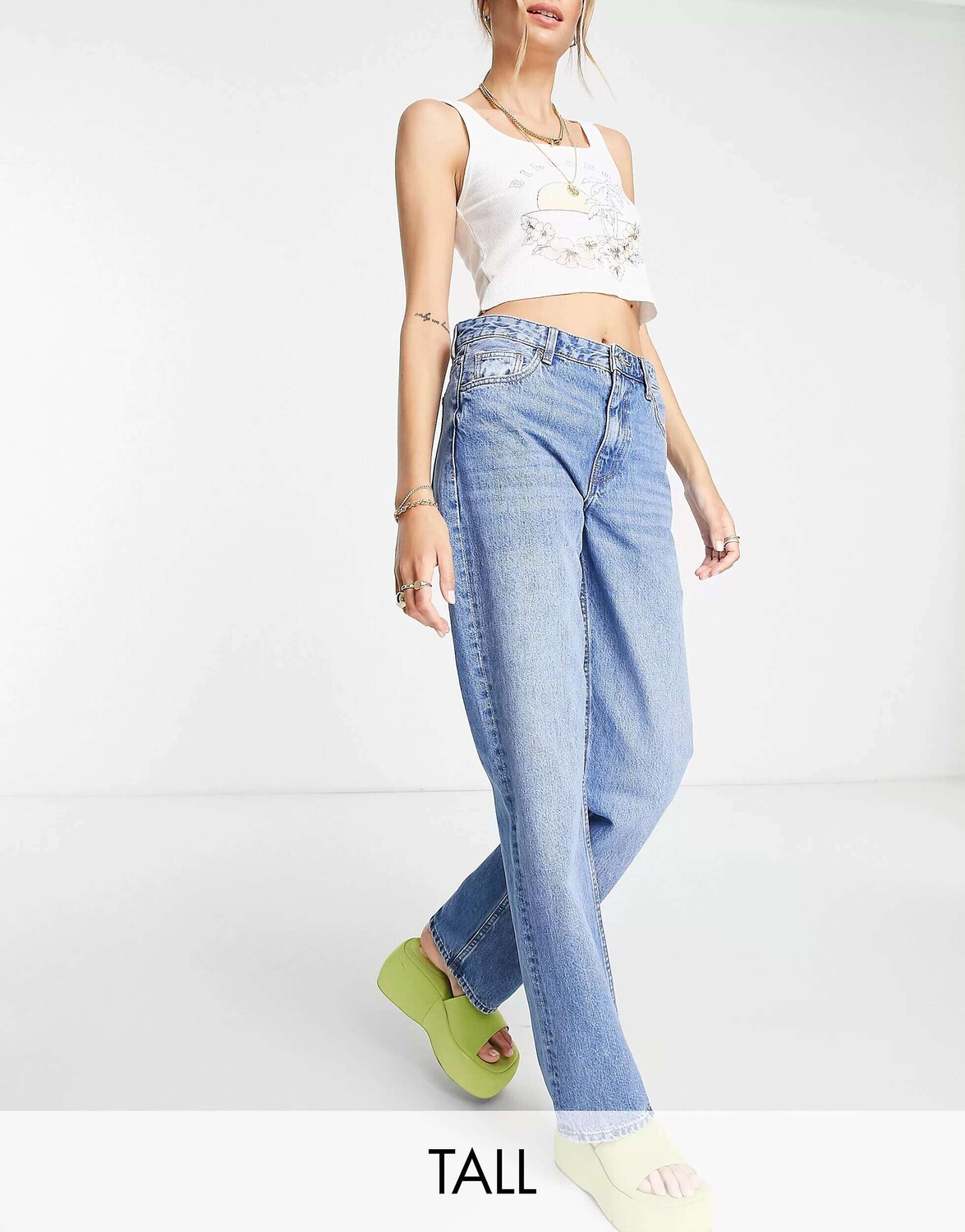 

Джинсы с завышенной талией Bershka Tall, средний камень