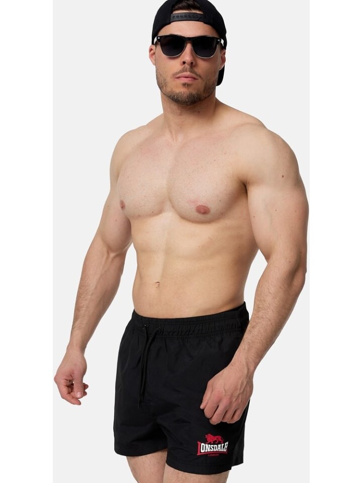

Тканевые шорты Lonsdale, черный