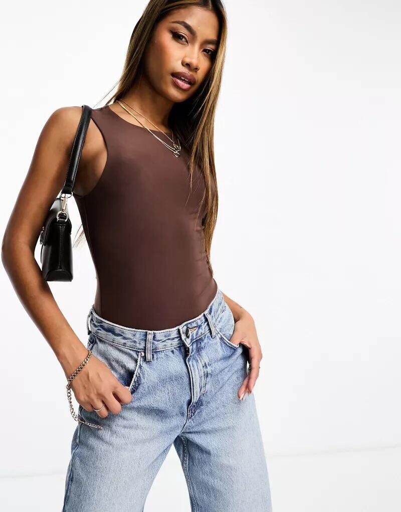 

Двухслойное боди шоколадно-коричневого цвета ASOS
