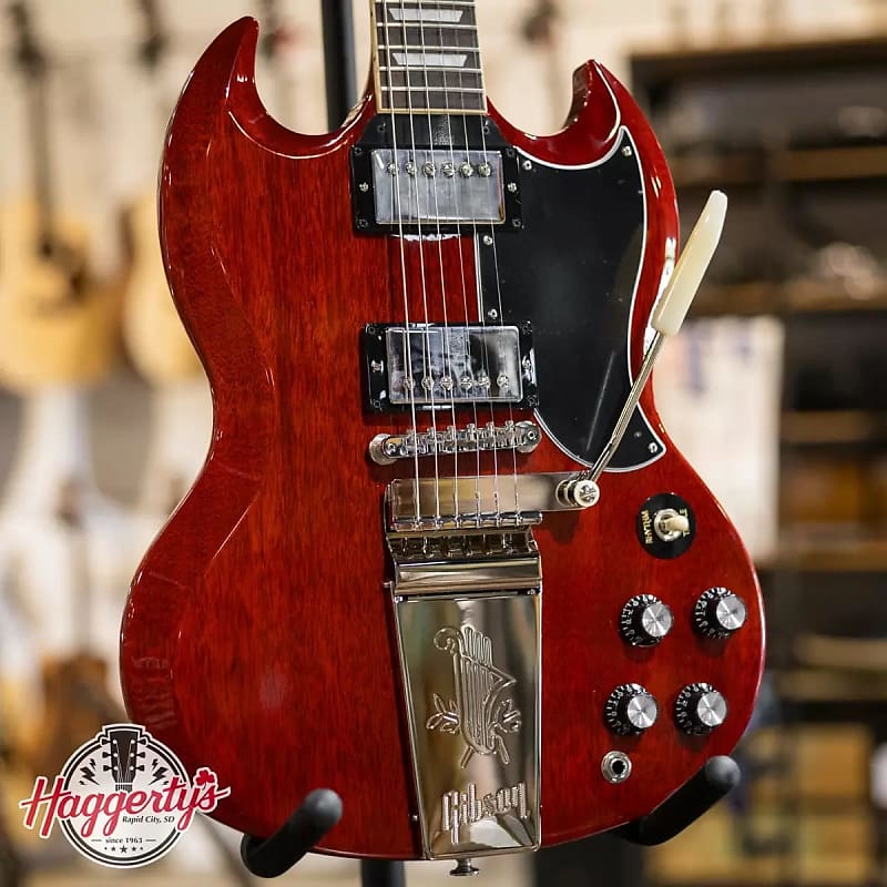 

Электрогитара Gibson SG Standard '61 Maestro Vibrola - Vintage Cherry with Hardshell Case