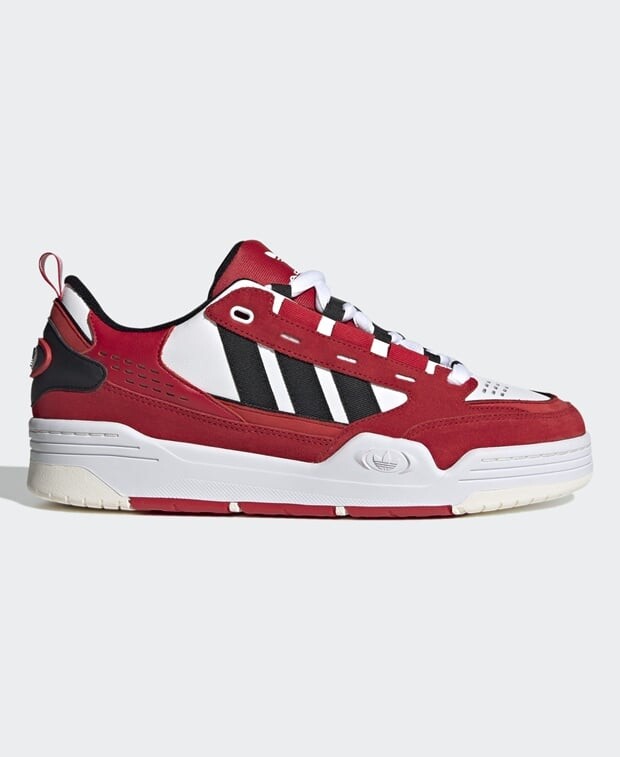 

Кроссовки adidas, красный