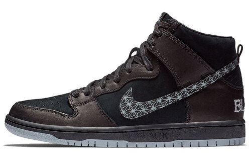 

Черная планка Nike SB Dunk High