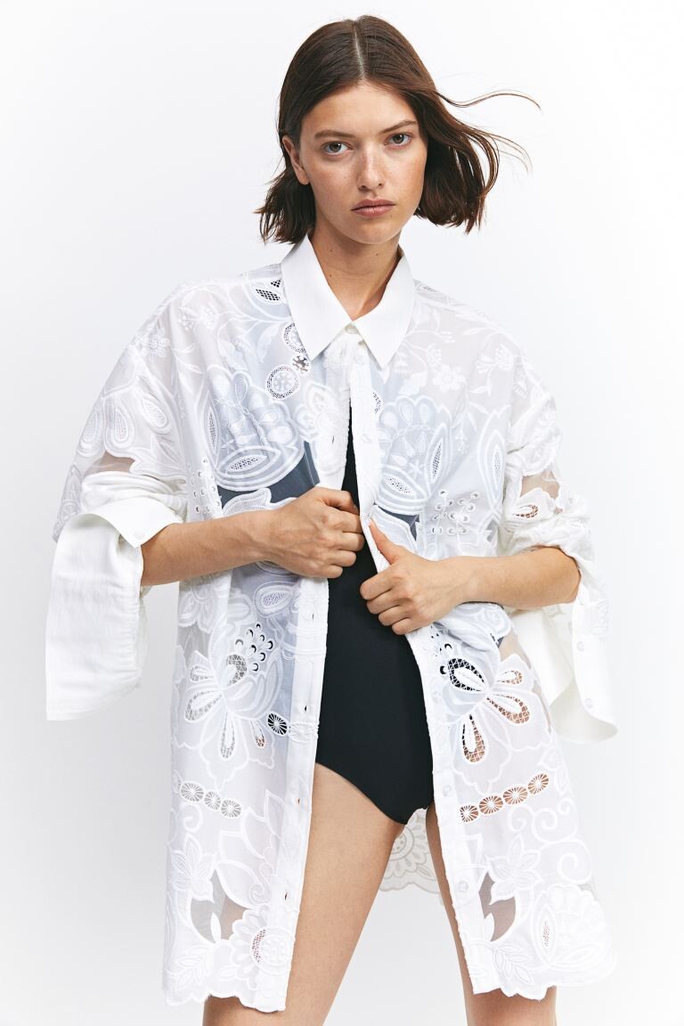 

Рубашка с английской вышивкой H&M