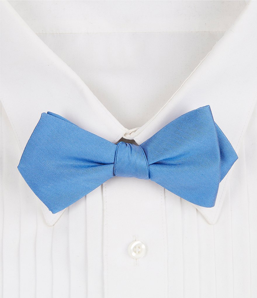 Тонкий однотонный шелковый галстук-бабочка Cremieux с предварительной завязкой, синий