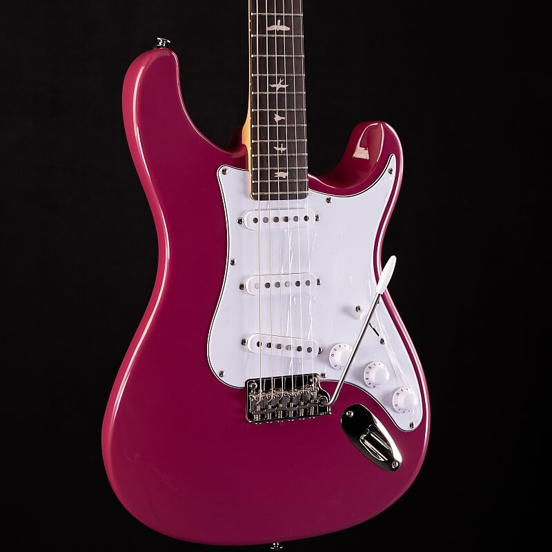 

Электрогитара PRS SE Silver Sky Dragon Fruit 581