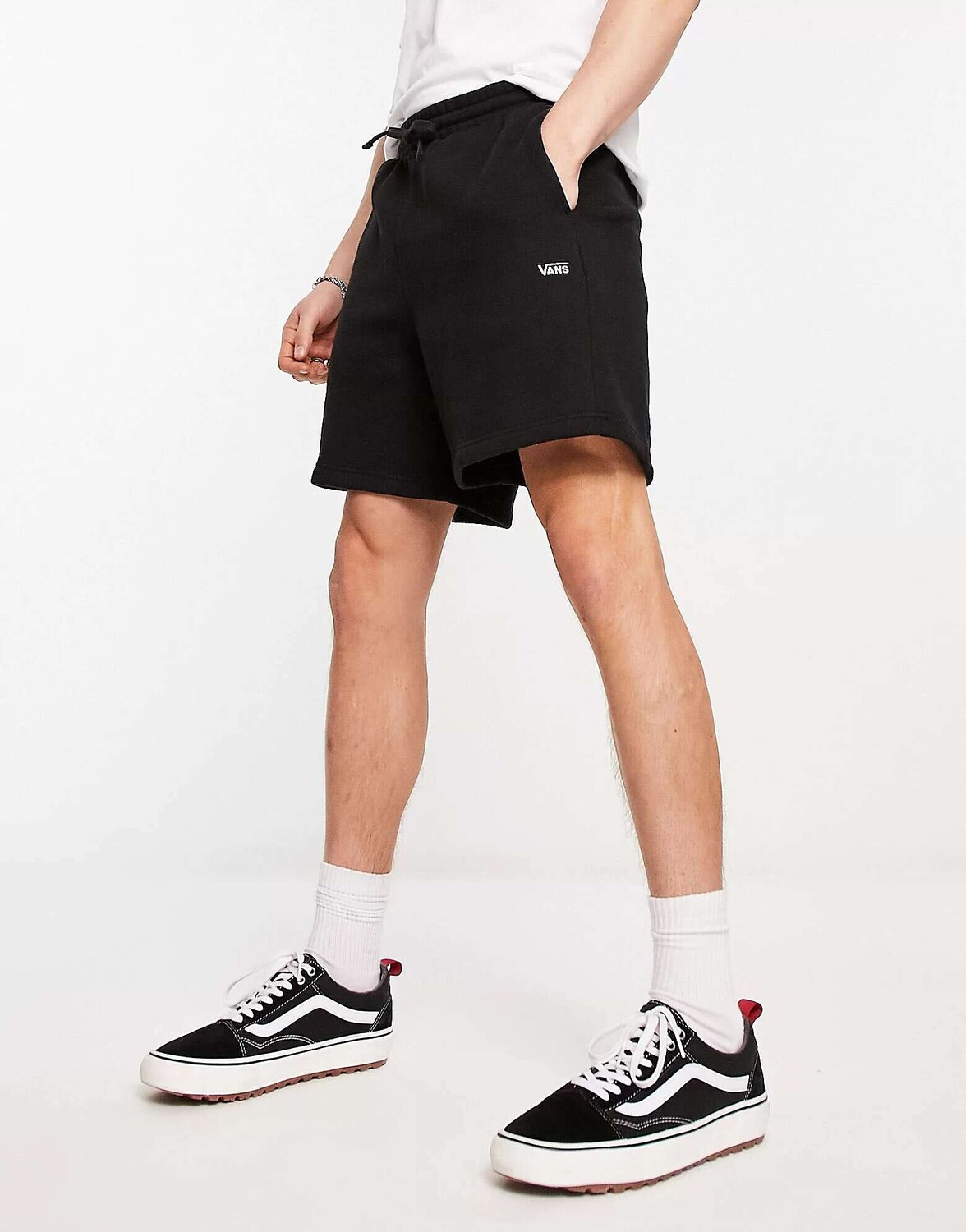 

Удобные шорты из джерси премиум-класса Vans