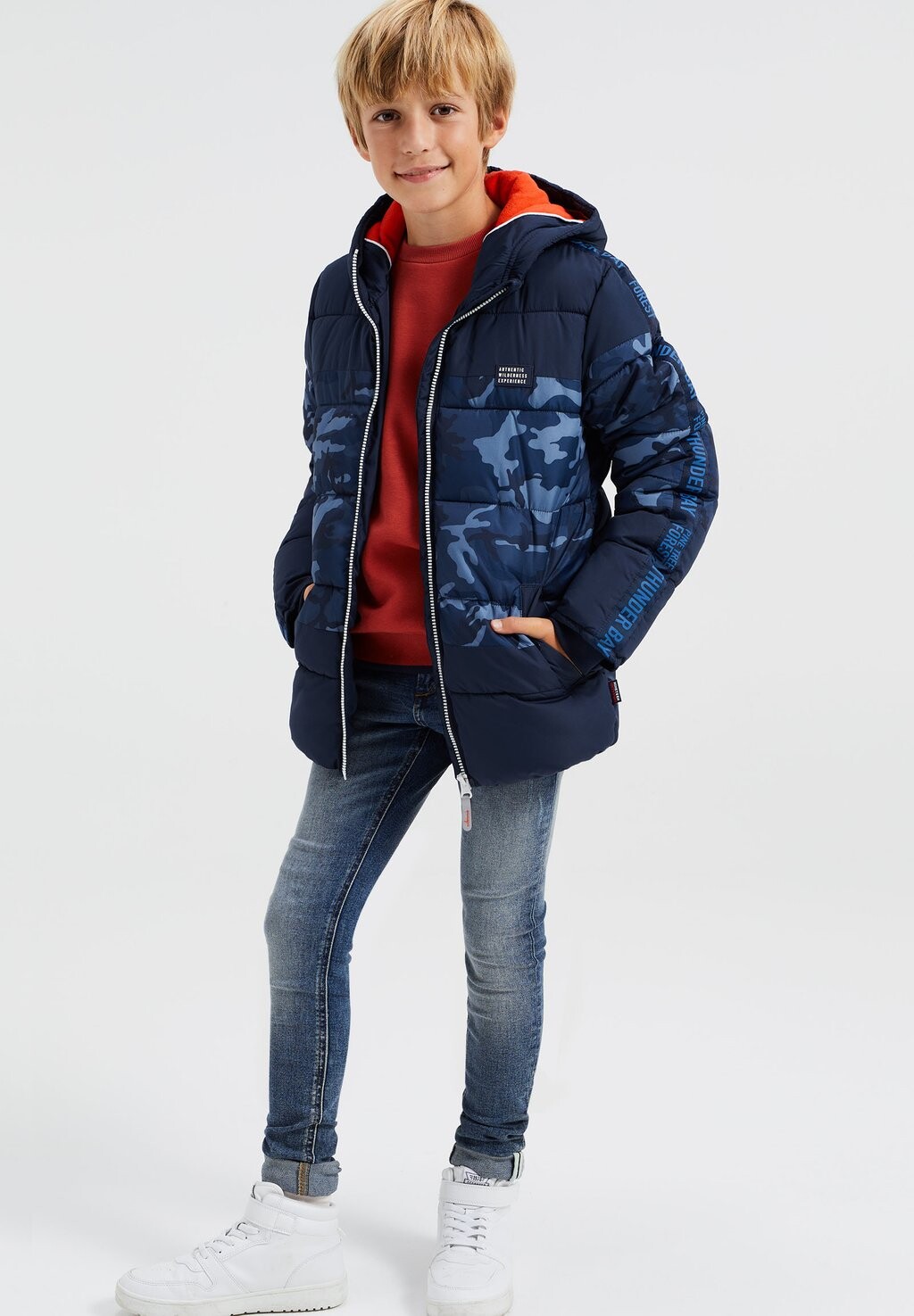 

Зимняя куртка WE Fashion, цвет dark blue/orange