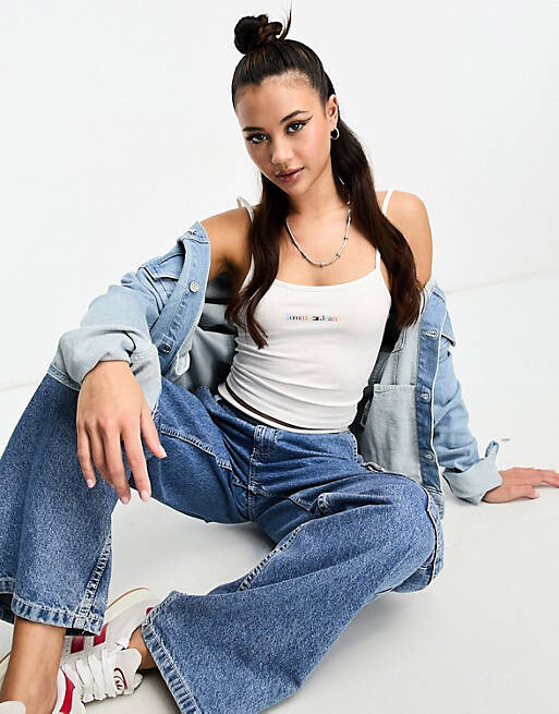

Белый укороченный топ с бретелями Tommy Jeans color