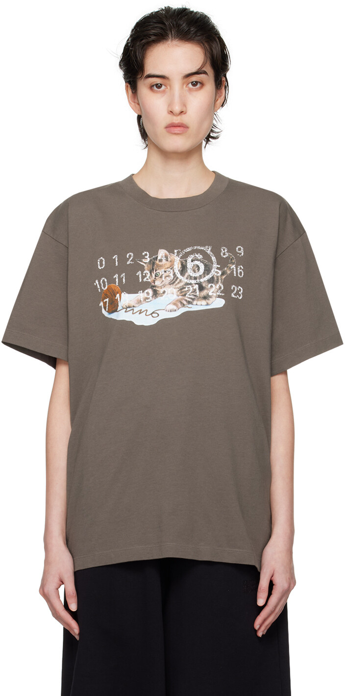 

Коричневая футболка с котом и шерстью Mm6 Maison Margiela